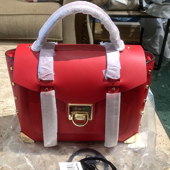 MICHAEL Michael Kors Handbags - NWT Michael Kors Manhattan medium school satchel red leather flame